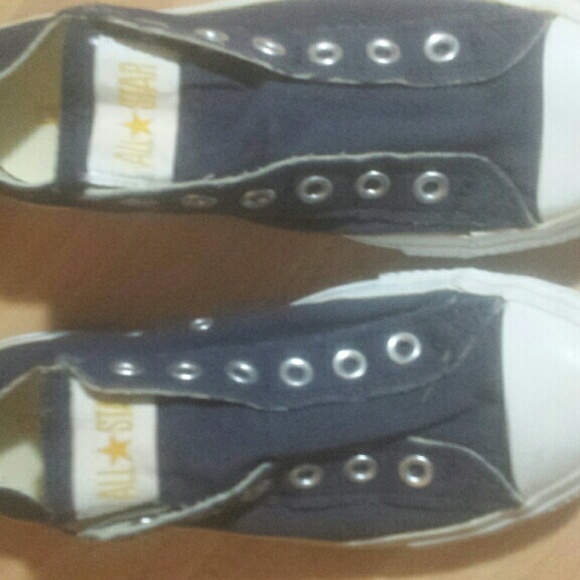 Women sz 7 converse