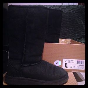 Girl's UGG K Classic Tall
