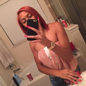 Meet your Posher, Cee