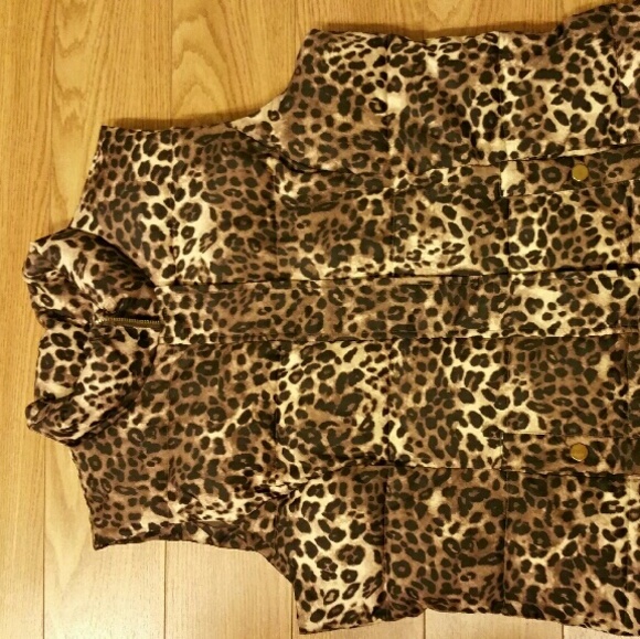 Leopard down vest - XL