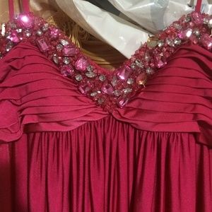 New with tags's prom dress ombre pink.