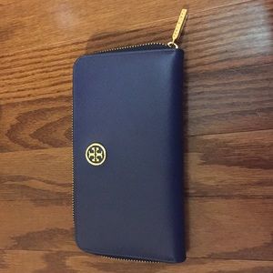 Tory Burch Wallet