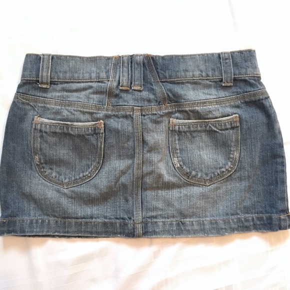 Denim Mini - Picture 3 of 3