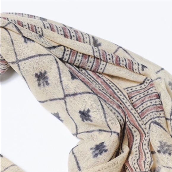  HP 100% Wool Cream Beige Scarf Handmade India - Picture 3 of 4