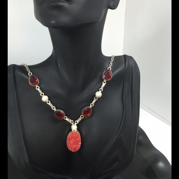 Gorgeous Druzy Necklace!