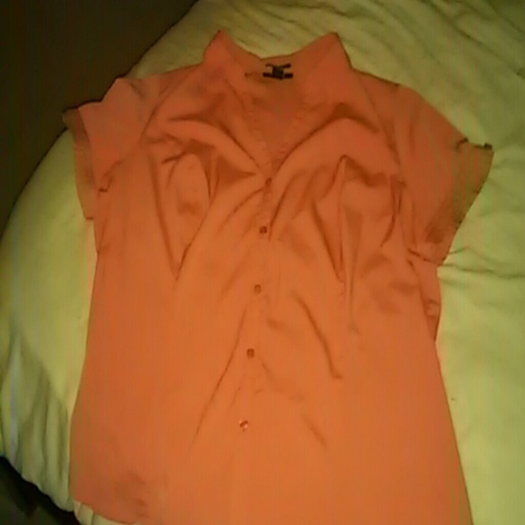 Dress shirt - Picture 1 of 2