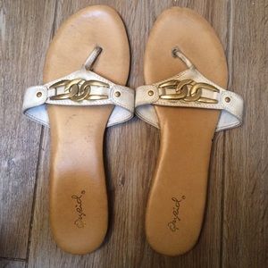 Qupid white and gold sandals