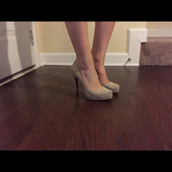 BCBGeneration Nude Platform Pumps