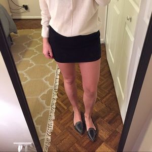 American Apparel Interlock mini skirt in black! 🕶