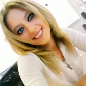 Meet your Posher, Crystal