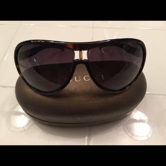 🚫SOLD🚫 Gucci aviator sunglasses