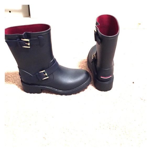 Tommy Hilfiger sz 6