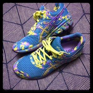 *Limited Time Only*camo Asics, gel-frantic 7