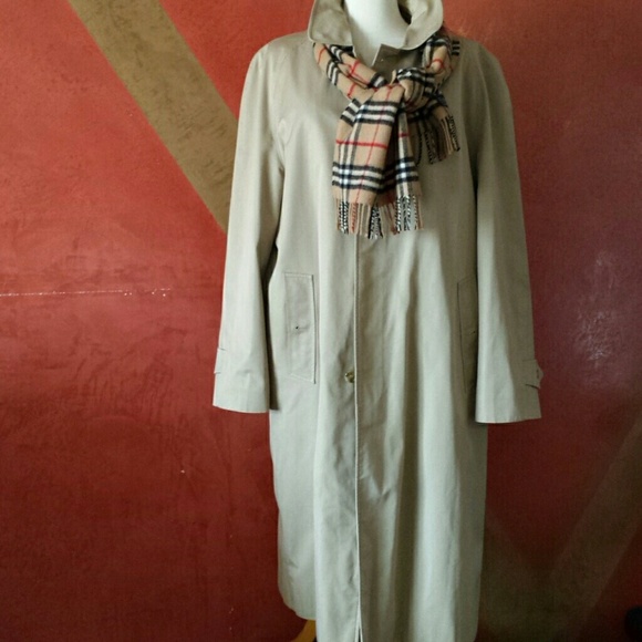 Vintage Burberrys trench coat