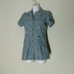 Maurice's Snap Front Top