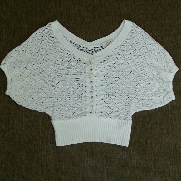 Cute Butterfly Knit Top - Picture 2 of 3