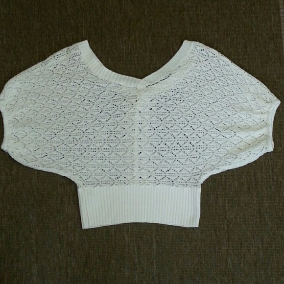 Cute Butterfly Knit Top - Picture 3 of 3