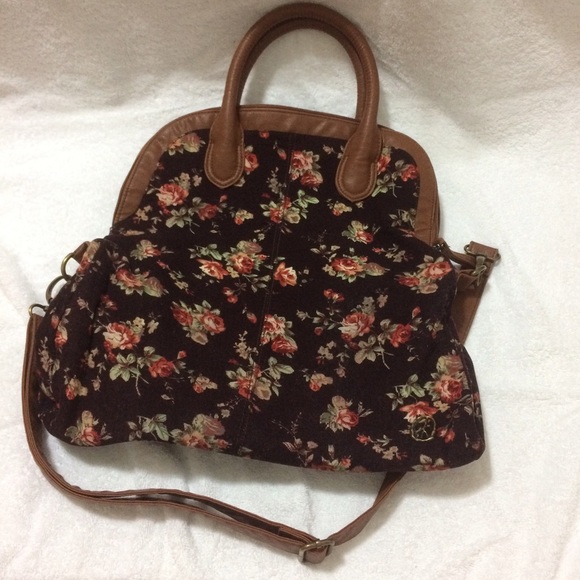 **REDUCED**Burgundy floral fold over handbag
