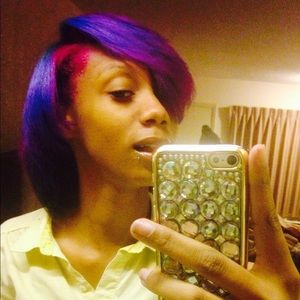 Meet your Posher, Arielle