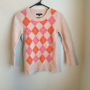 Gap sweater