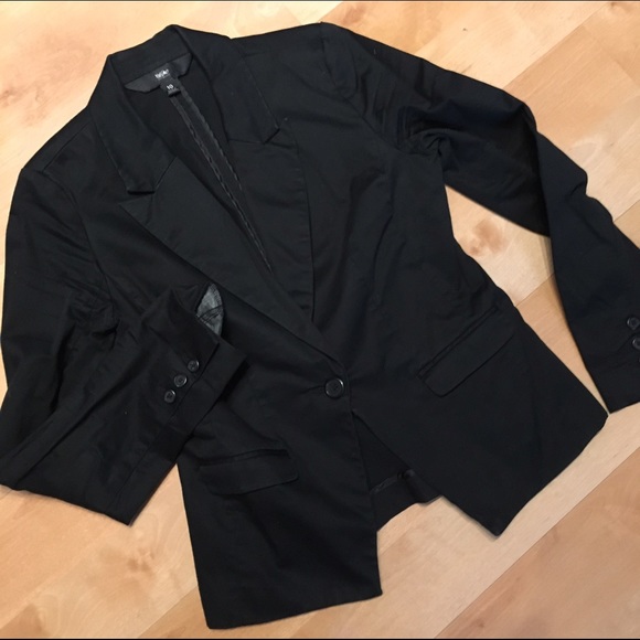 Black blazer