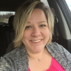 Meet your Posher, Lori