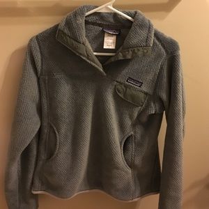 Small women's Patagonia pullover