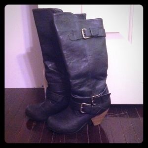 Cute buckle boots