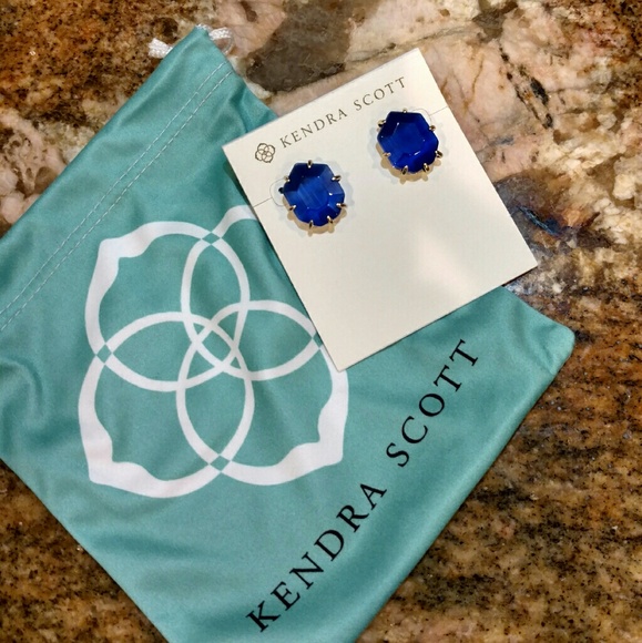 Kendra Scott stud earrings