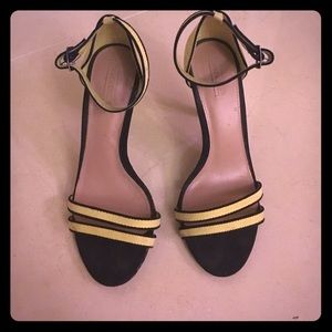 Black and neon green Trafaluc heels