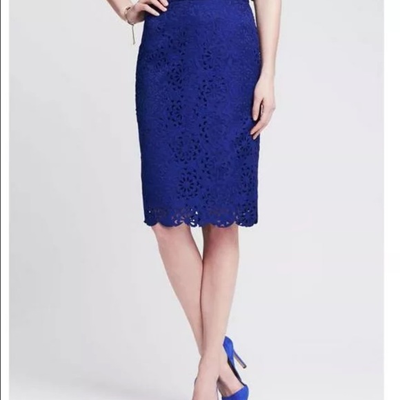 Banana Republic cobalt blue pencil skirt - Picture 2 of 4
