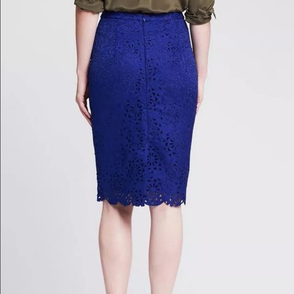 Banana Republic cobalt blue pencil skirt - Picture 3 of 4