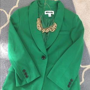 Green single button blazer