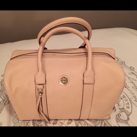 Tory Burch Handbags - Tory Burch Brody Satchel