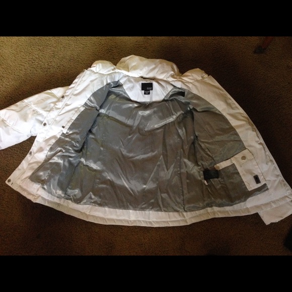 WINTER JACKET - Picture 2 of 3