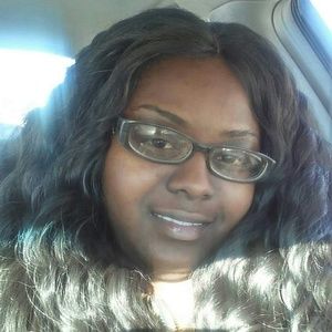 Meet your Posher, Demeshia