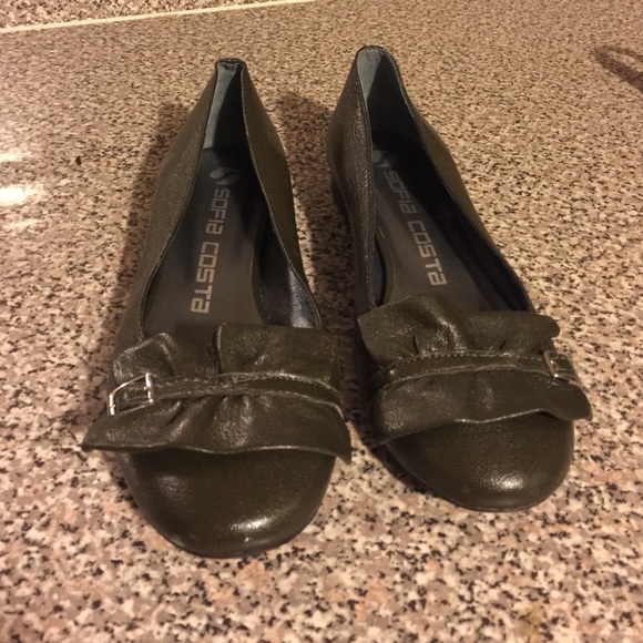 Brown green colored flats