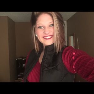 Meet your Posher, Marissa