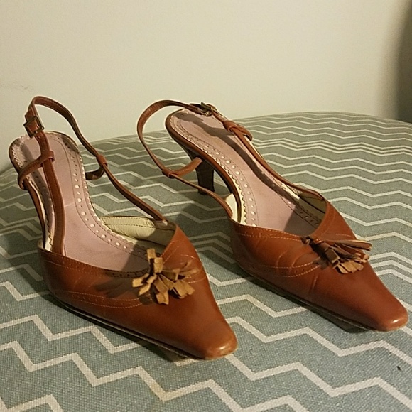 Brooks Brothers tan leather heel with tassel - Picture 1 of 8