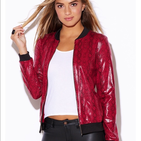 🎉😀Red snake print bomber jacket😀🎉 - Picture 1 of 3