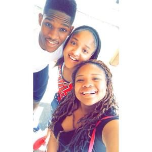 Meet your Posher, Alexis