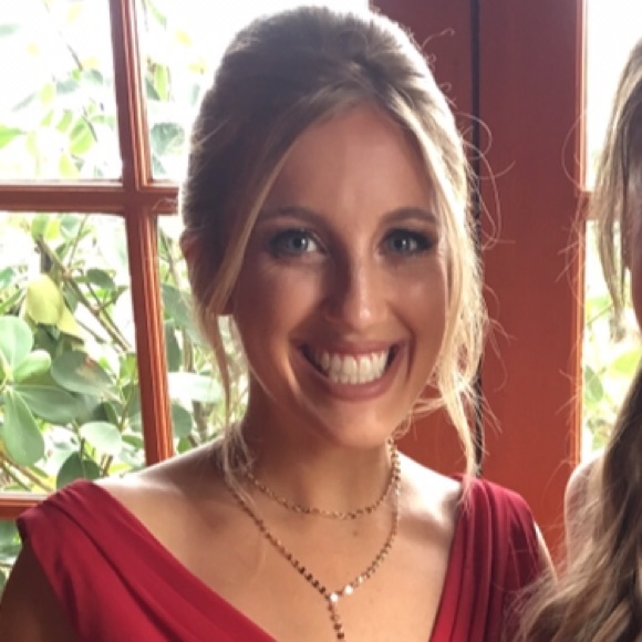 Meet Your Posher! - Picture 2 of 5