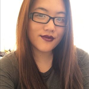 Meet your Posher, Elizabeth