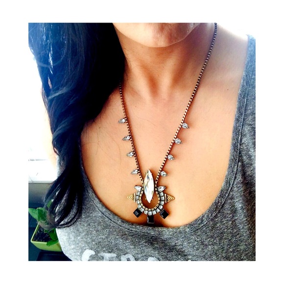 Jewelry - 🆕✨ Beautiful Statement Necklace and Earrings ✨