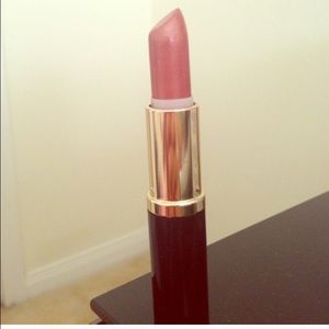 Estée Lauder lipstick