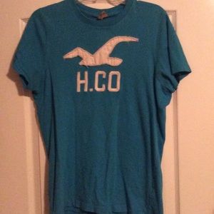 Blue Hollister t shirt