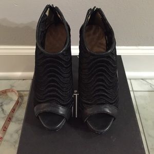 Gwen Stefani's L.A.M.B shoes