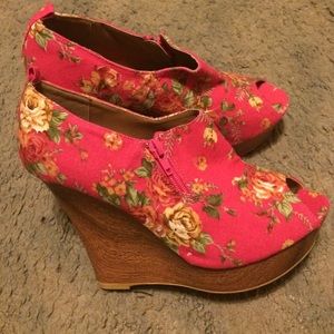 Pink Floral Peep Toe Wedges