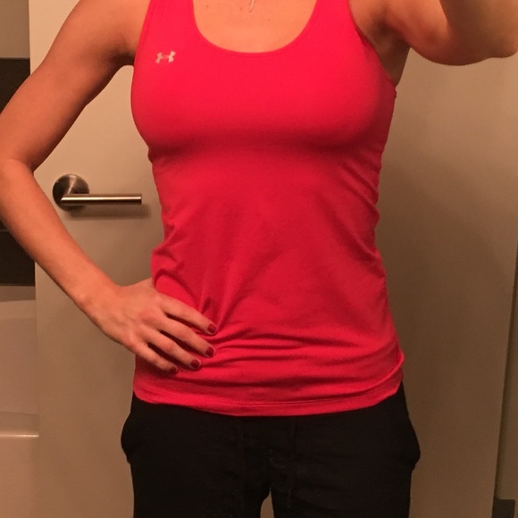 Under armour size small athletic tank