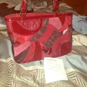 NEVER USED AUTHENTIC COACH TOTE